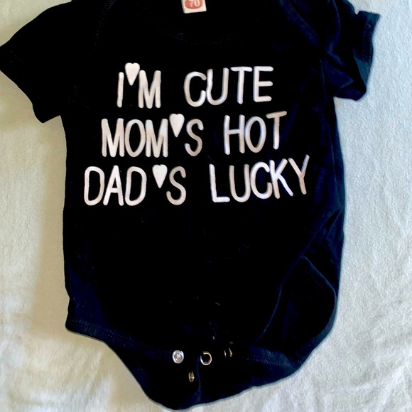 Graphic T-shirts size 3-6 months - Picture 4 of 4